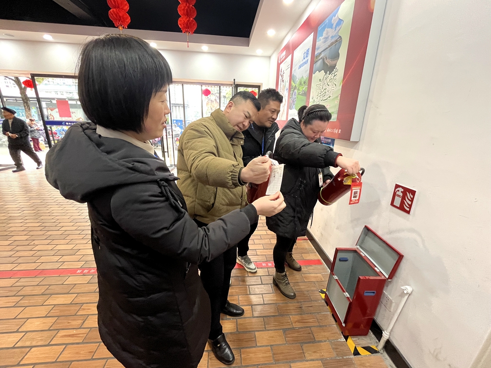 2b4869c17fe198dc075f0cdc9d68c3b.jpg 2b4869c17fe198dc075f0cdc9d68c3b.jpg